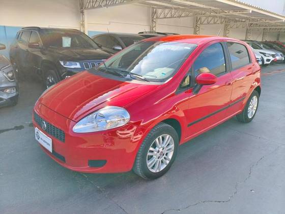 FIAT PUNTO 1.4 ATTRACTIVE 8V FLEX 4P MANUAL FIAT PUNTO 1.4 ATTRACTIVE 8V FLEX 4P MANUAL